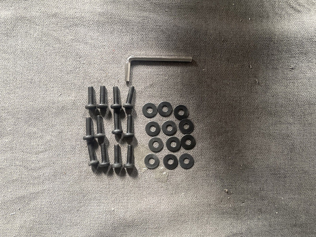 Screws Screws